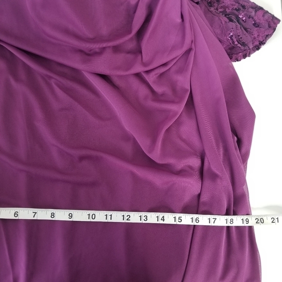 Alex Evenings Sequin Lace & Ruched Chiffon Gown Plum Purple Size 10P - Picture 16 of 16